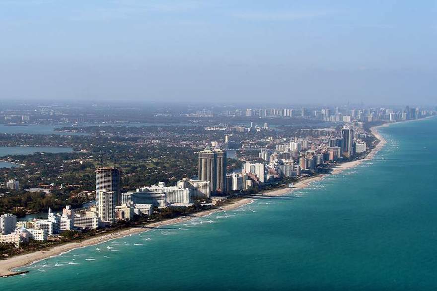 Download this South Beach Miami Bachelorette Trip picture