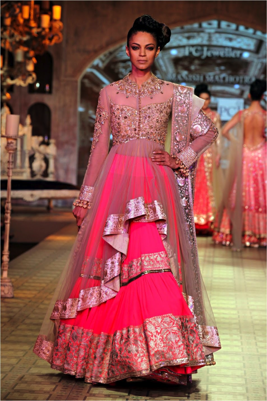  INDIAN  WEDDING  DRESS  DESIGNER  MANISH MALHOTRA PINK 